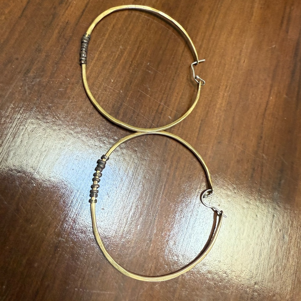 Elegant Gold Hoop Earrings